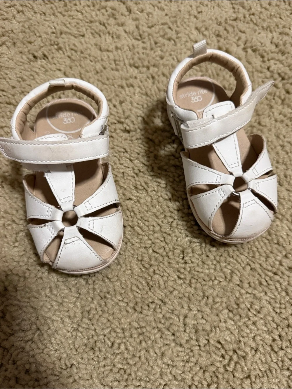 Stride Rite White Open-Toe Infant Sandals Size 6